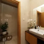 Luxury Townhouse, In Centre With Shared Pool Semesterbostad *