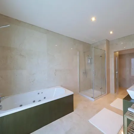Luxury Townhouse, In Centre With Shared Pool Tavira