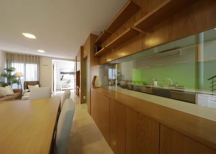 Holiday home Luxury Townhouse, In Centre With Shared Pool